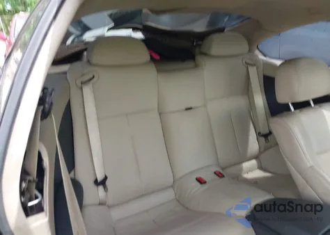 2004 BMW 645Ci из США, поврежденный, VIN WBAEH73464B189749